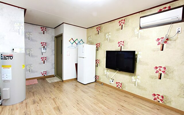 Yeongdeok Songa Pension