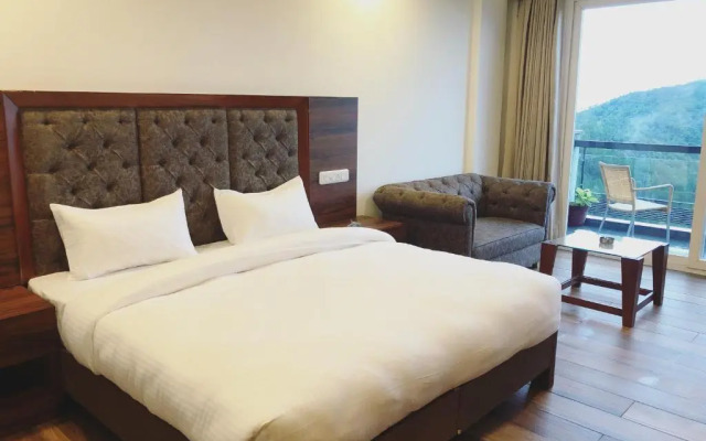 Hotel Chail Residency