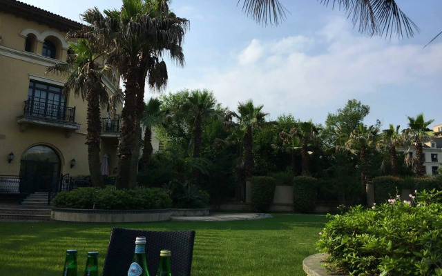 Haining Baihetiandi Resort