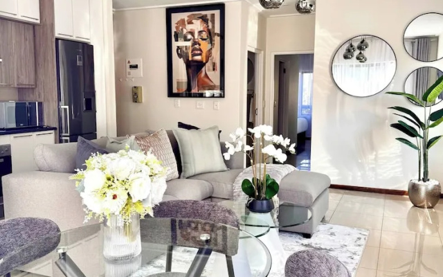 Apt 2 Bed in Stunning Golf Estate