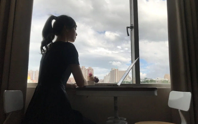 Open Room Hotel