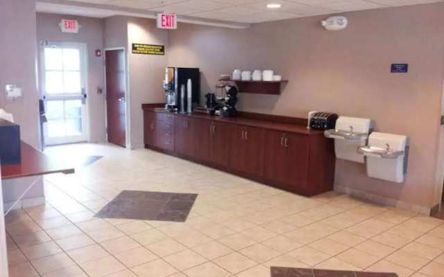 Microtel Inn & Suites Rogers