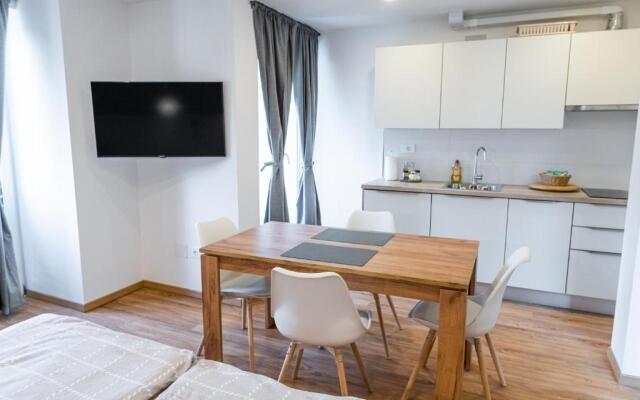 Apartments and Rooms Skok