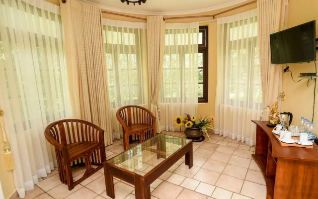 OYO 327 Man Mountain Villa