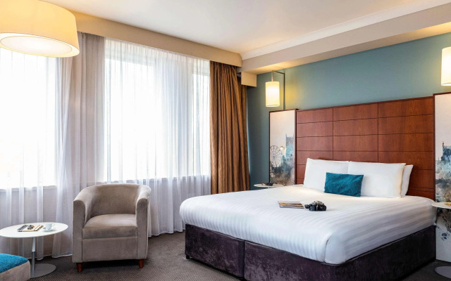 Mercure Bristol Holland House