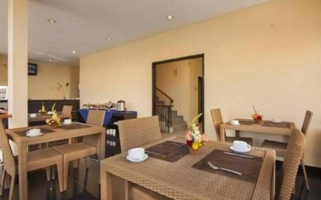 Zuk Hotel