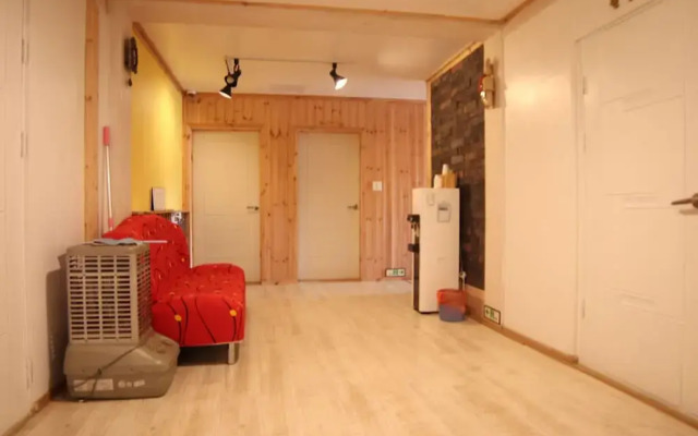 Aria Guesthouse - Hostel