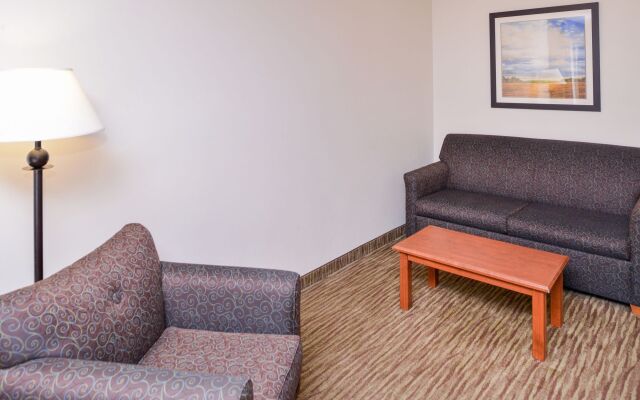 Holiday Inn Express & Suites Sioux Falls At Empire Mall by IHG