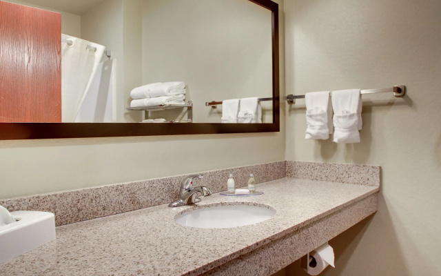 SureStay by Best Western Salem