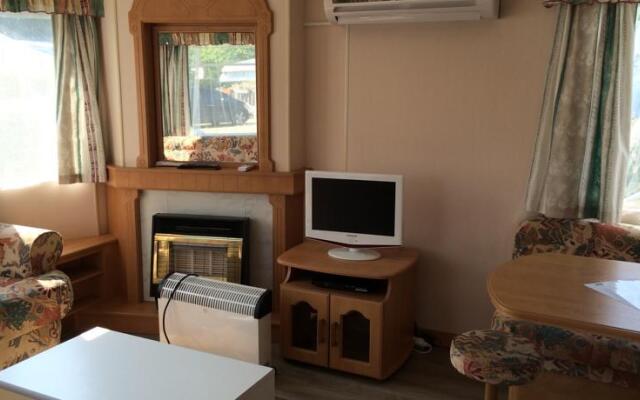 Mobil-homes 3ch proche Océan 2 formules ancien ou récent