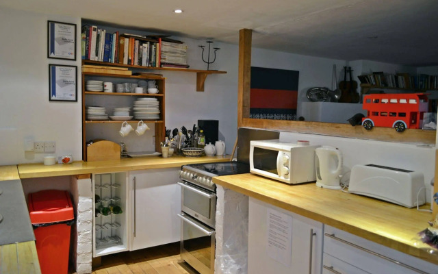Shelley Guest House