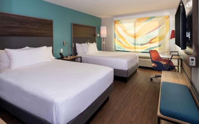 Tru By Hilton Phoenix Glendale Westgate, AZ