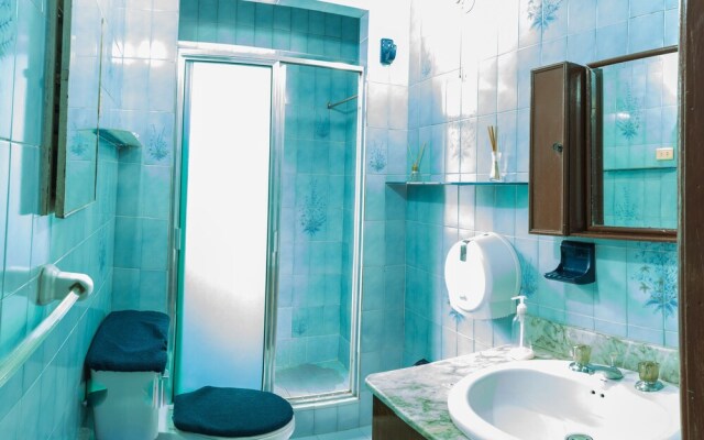 Rumbos Café Hostal - Adults Only