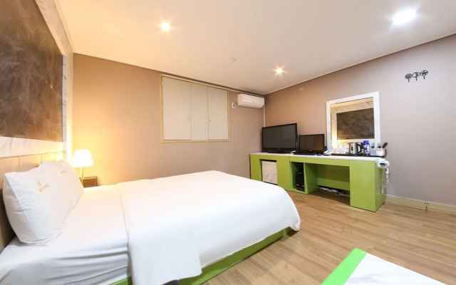 Bobos Motel