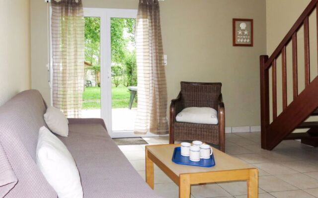 Les Petites Iles (PEI300)