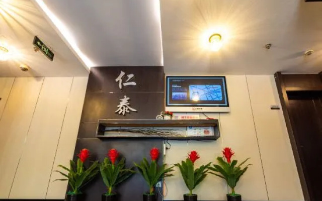 Rentai Business Hotel