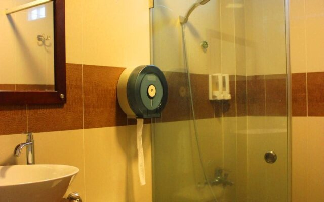 Canary Hoang Yen Boutique Apartment