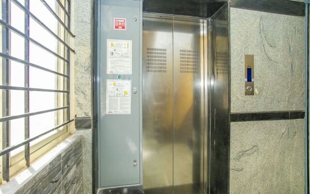 Capital O 22490 Hotel Paradise Inn