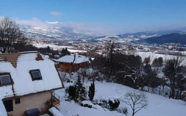 Aux chataigniers alpins