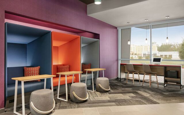 Tru by Hilton Longview