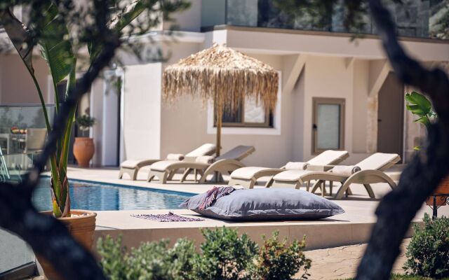 Artemis Villas