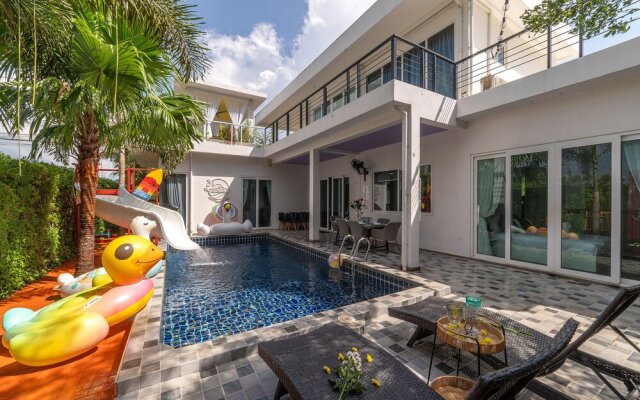 Luxury and Playful 5 Bed Pool Villa - CC