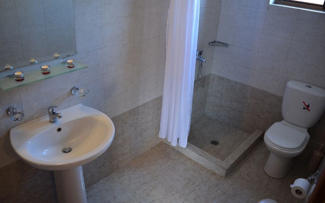 Elianthos Villa