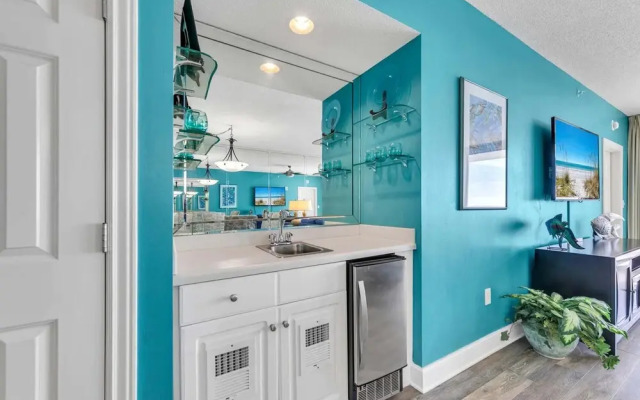 Majestic Beach Towers 2-1801