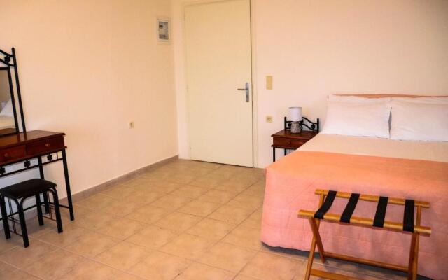 Orizontas Studios and Apartments