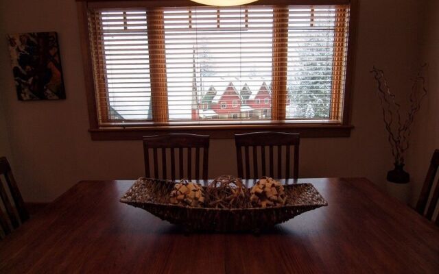 Mountain Town Properties Cascade Lodge 3A