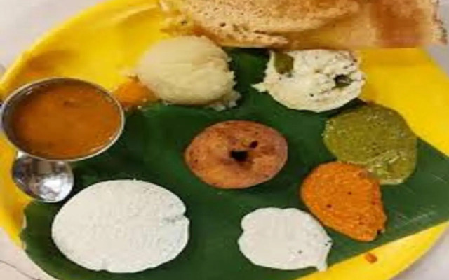 Sri Aadhish Grand Hotel