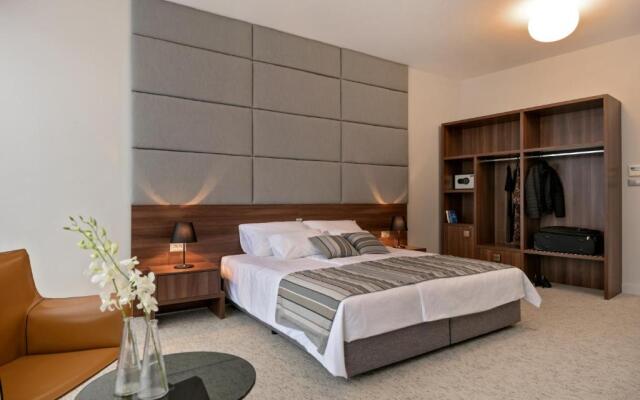 Priska Med Luxury Rooms