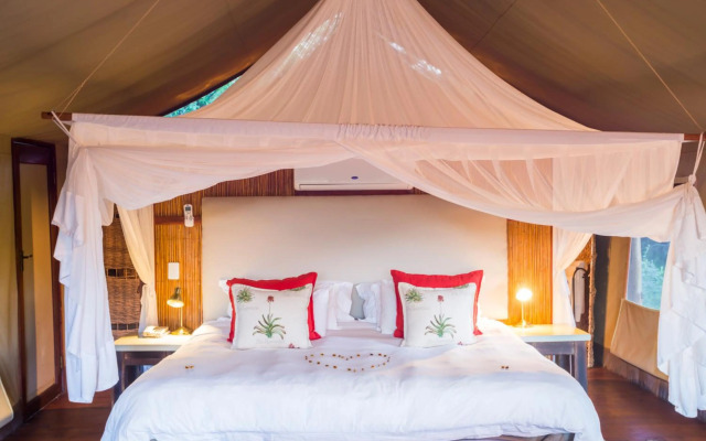 aha Thakadu River Camp