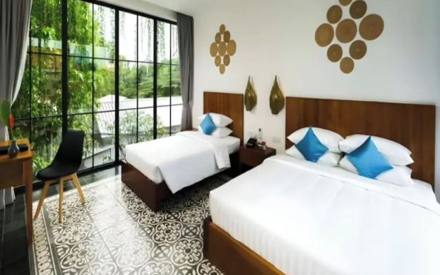 Room-family Suite With Balcony