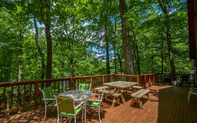 Bearadise Found 5 Bedroom House