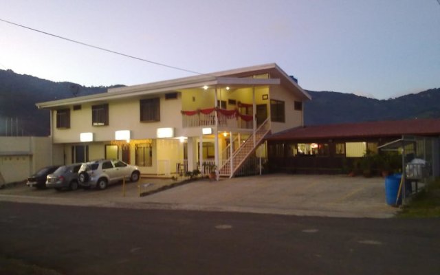 Hotel Valle Verde