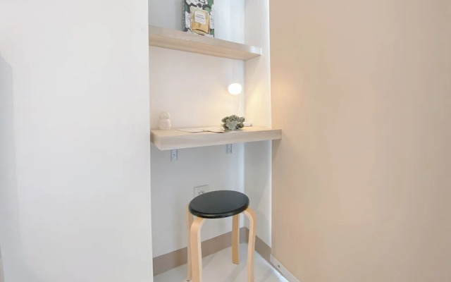 Restfull Studio At Tokyo Riverside Pik 2 Apartment