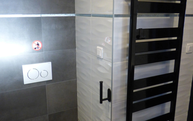 La Colline aux Yeux Doubs