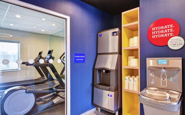 Tru by Hilton Richmond