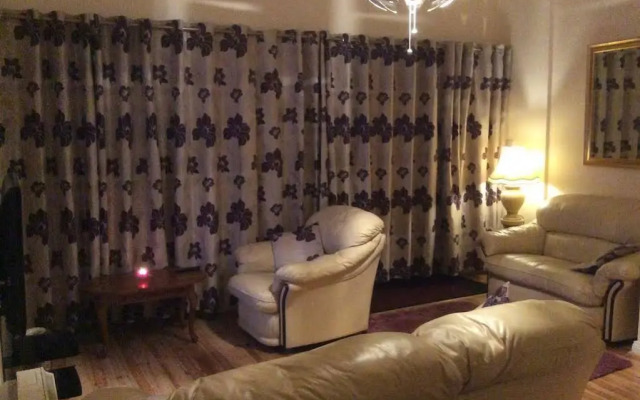 2 P-Lane Self Catering