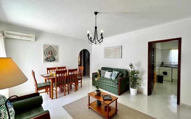 Albufeira Falésia Beach 2 by Homing