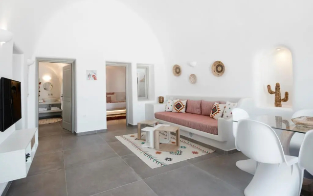 Mellow Luxury Cave