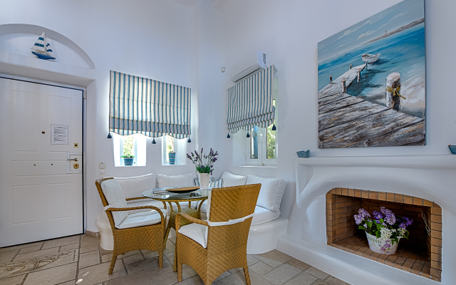 Mykonian Iros Suites & Villas
