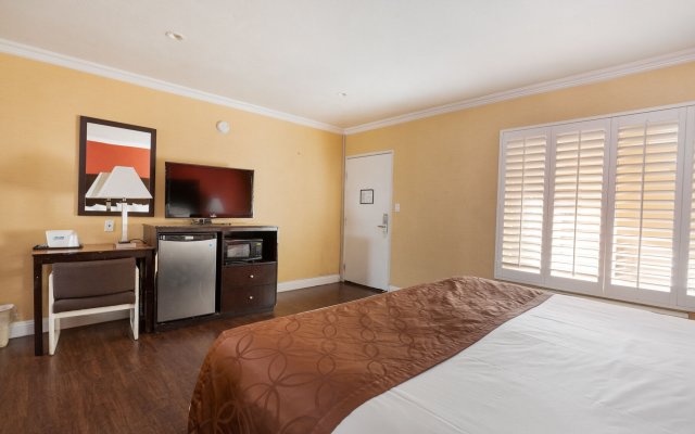 Americas Best Value Inn & Suites Anaheim Convention Center