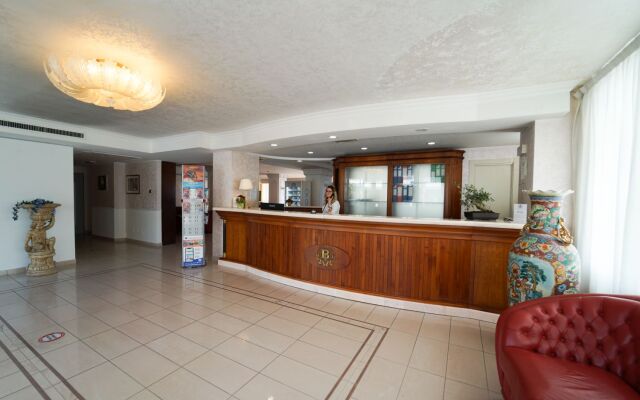 Hotel Imperial Beach