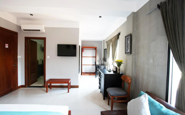 Central Blanche Residence