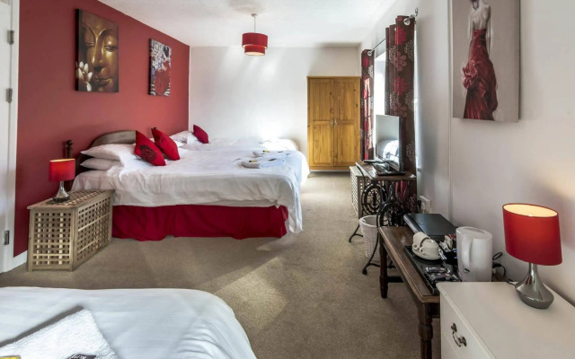 Parsonage Farm Inn