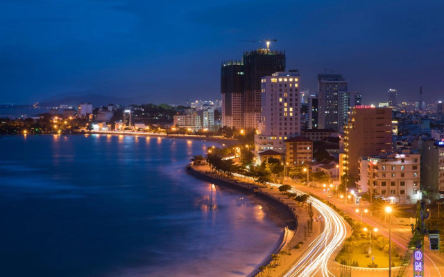 King Town Grand Hotel & Wedding Center