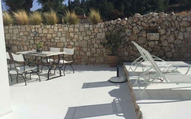 Dion Suite And Spa In Zakynthos