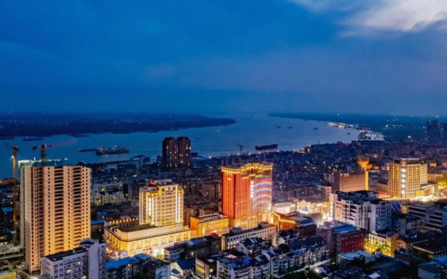GreenTree Inn Anqing Renmin Road Business Road Exp